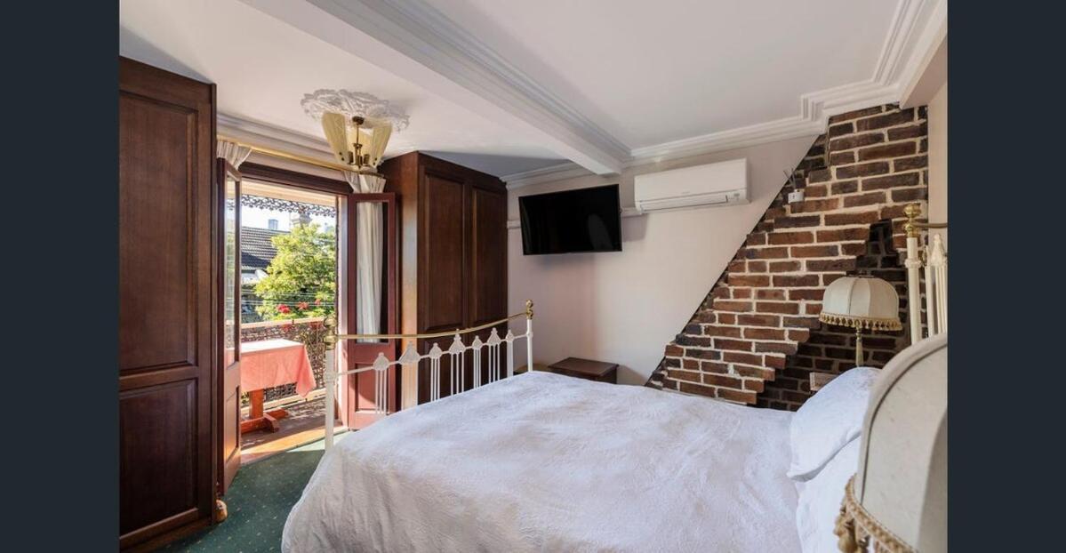 Holiday home Victorian Cityside Sanctuary Sydney